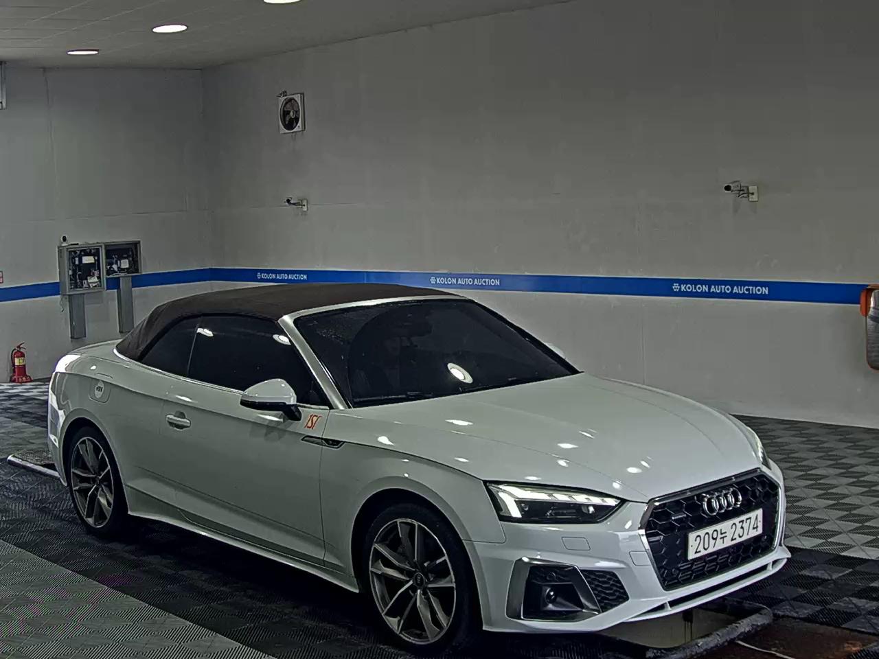 أودي إيه 5 (2Nd Gen) 45Tfsi كواترو Cabriolet 2021