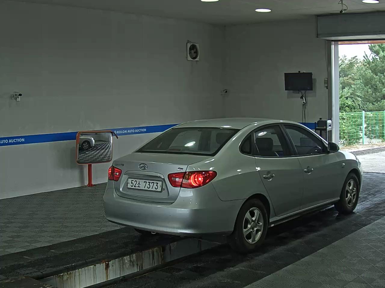 هيونداي أفانتي 2007 فاخر