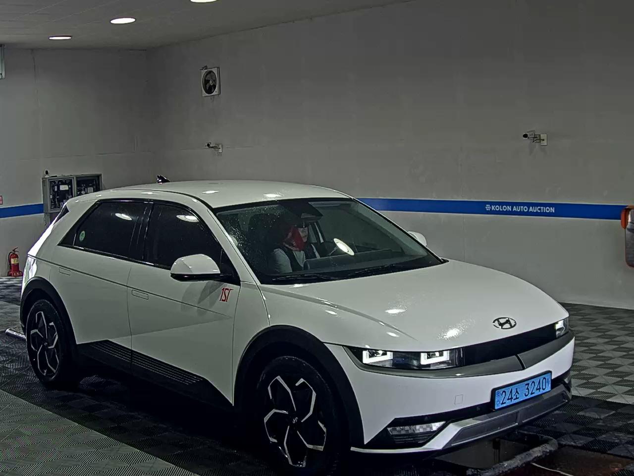 هيونداي أيونيك 2022 EV طويل المدى إكسكلوسيف
