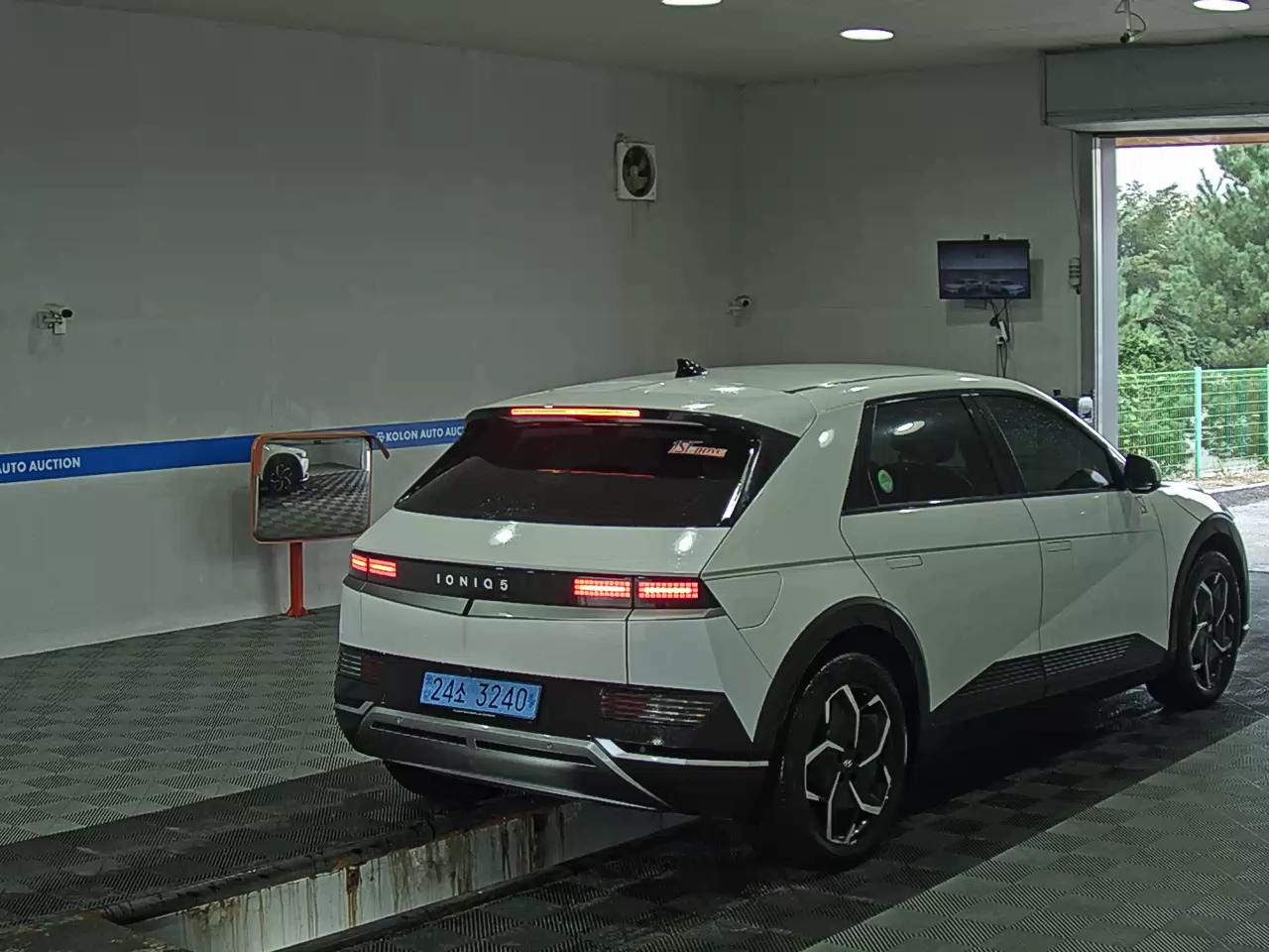 هيونداي أيونيك 2022 EV طويل المدى إكسكلوسيف