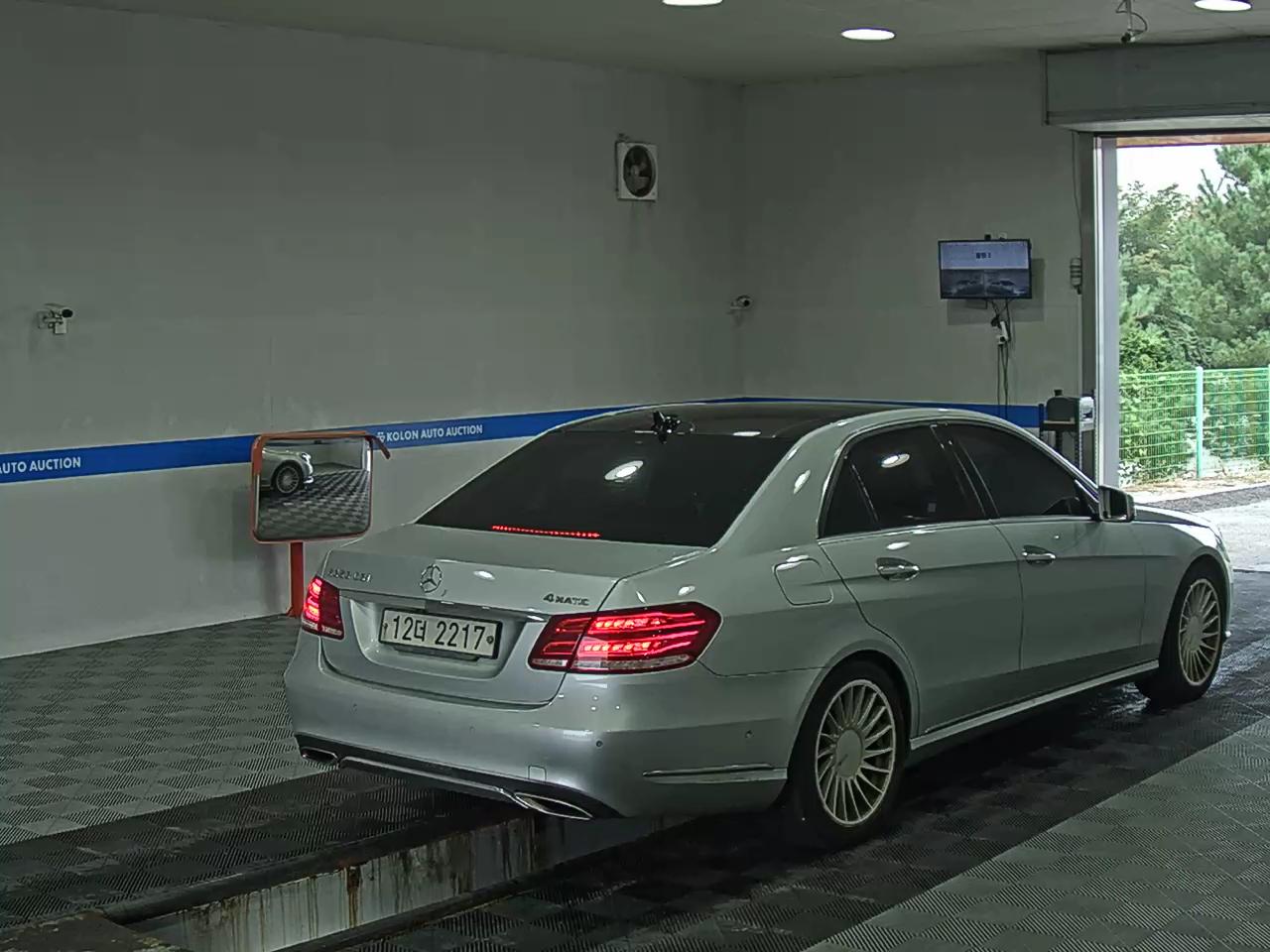 مرسيدس بنز E Class (4Th Gen) E250 Cdi فورماتيك 2014 4MATIC