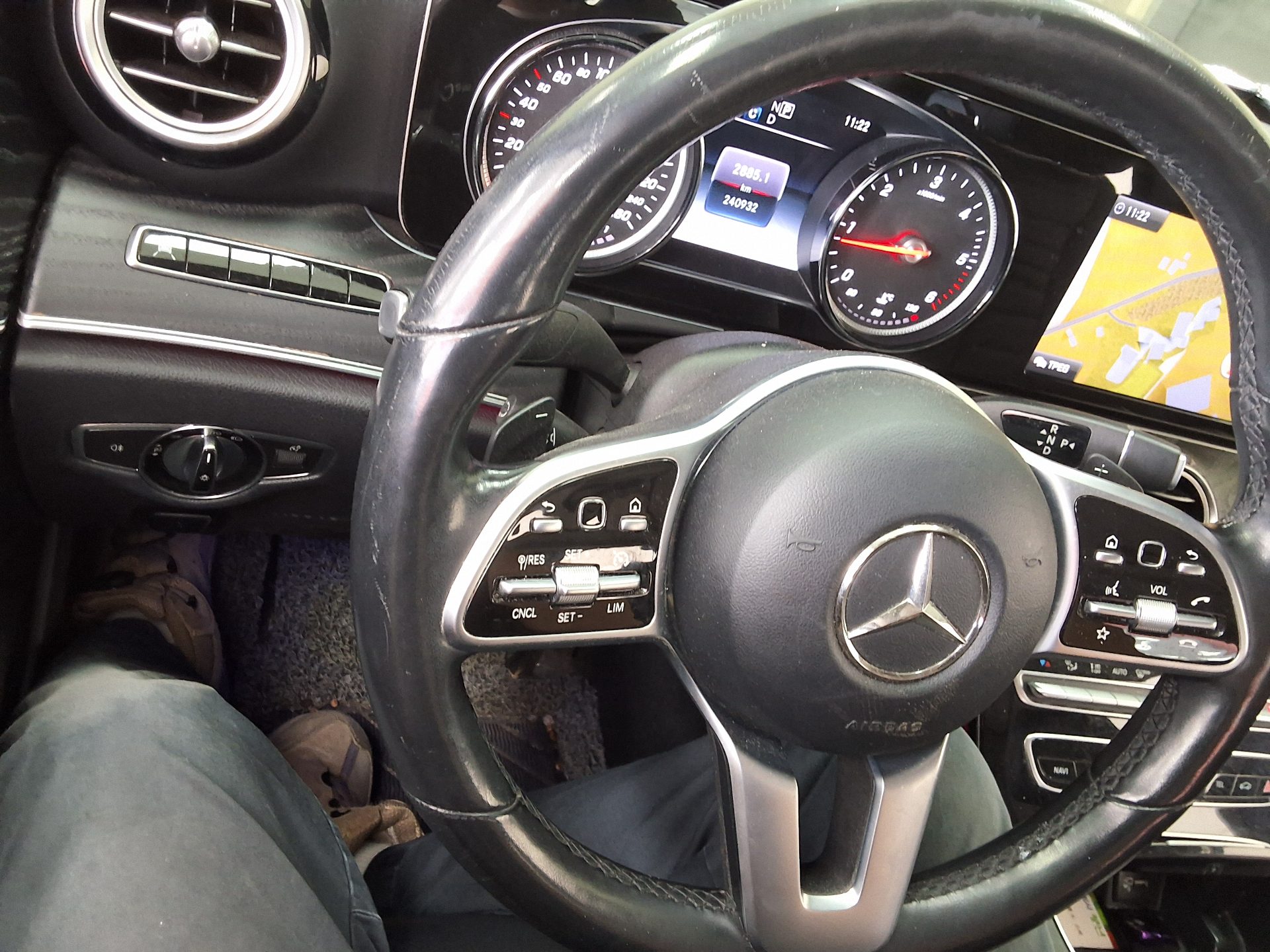 مرسيدس بنز E Class (5Th Gen) E220D Avantgarde 2019 E220d