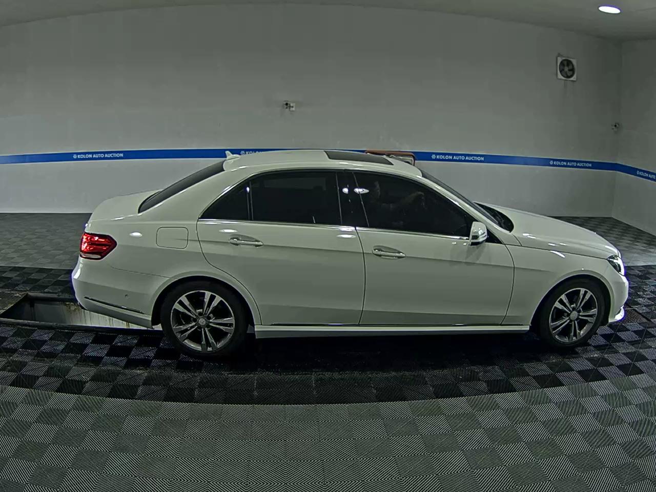 مرسيدس بنز E Class (4Th Gen) E220 Cdi Avantgarde 2014 E220