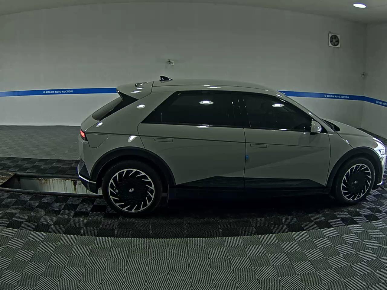 هيونداي أيونيك 2023 EV طويل المدى إكسكلوسيف