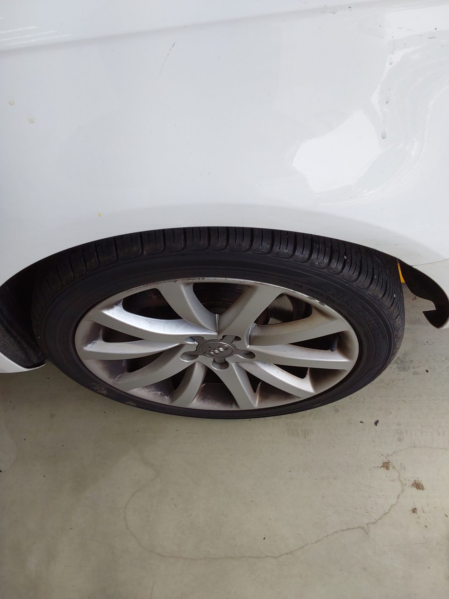 أودي إيه 4 (4Th Gen) 30 TDI Dynamic 2015
