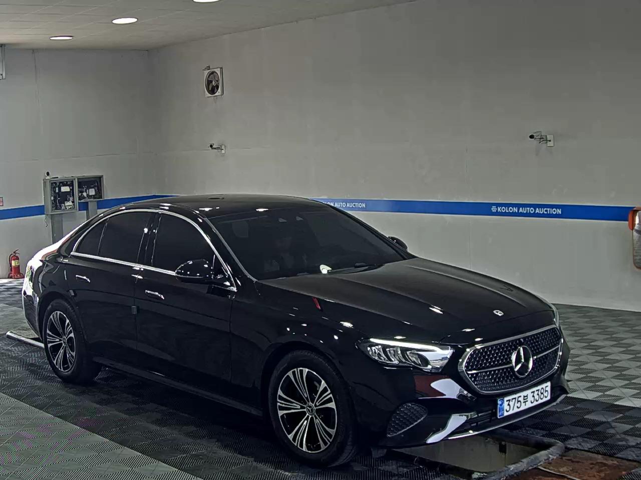 مرسيدس بنز E Class (6Th Gen) E200 Avantgarde 2026 E200