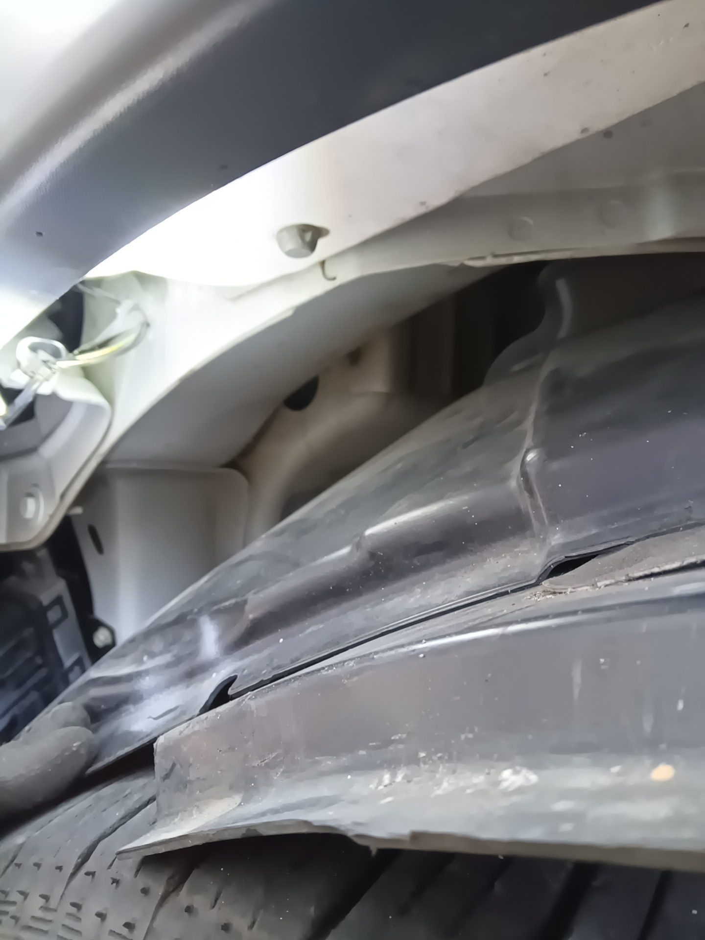 لاند روفر Rover Discovery Sport 2.0 Td4 Hse لكجري 2019 SPORT فاخر