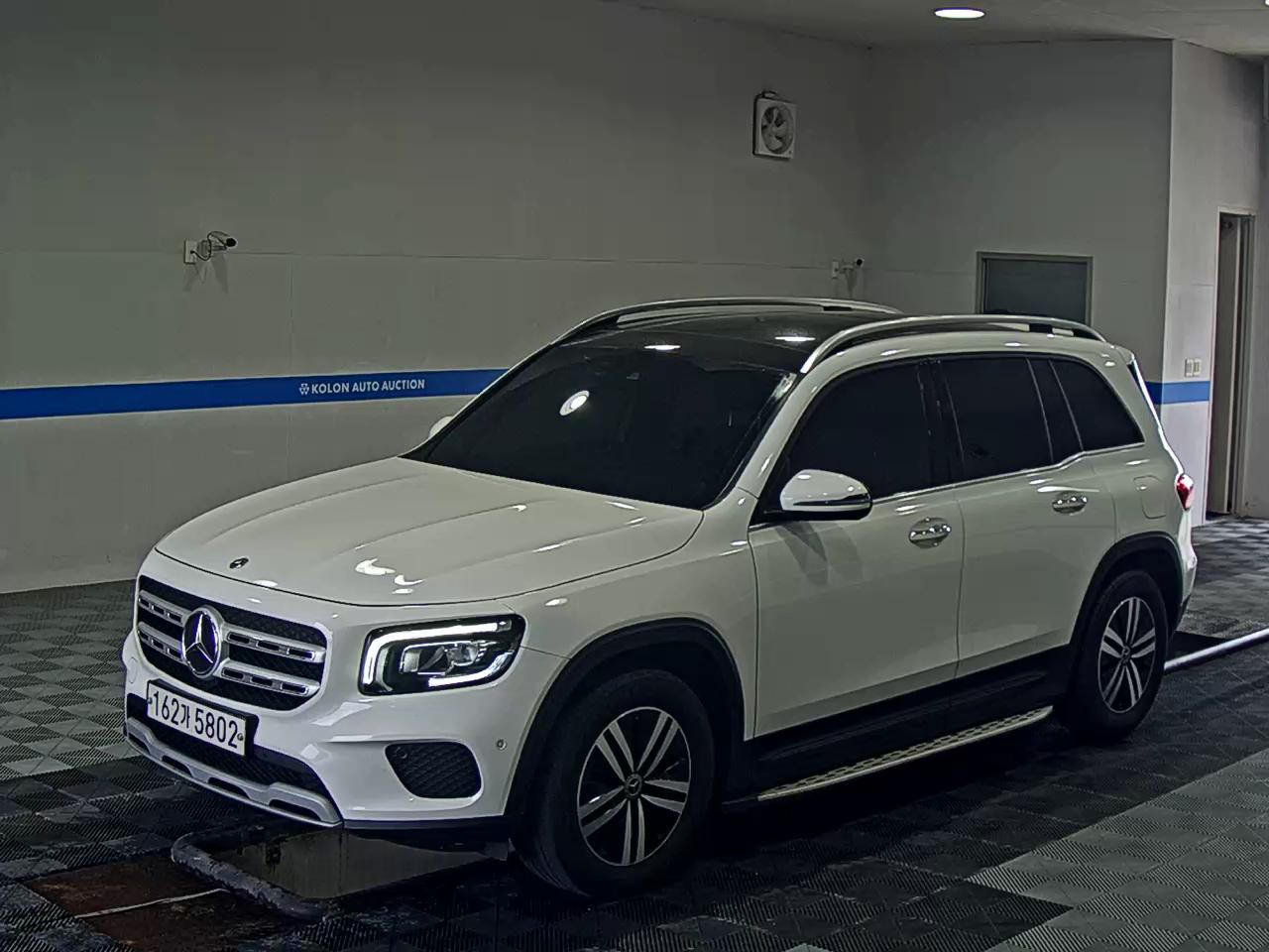 Mercedes-Benz GLB-Class