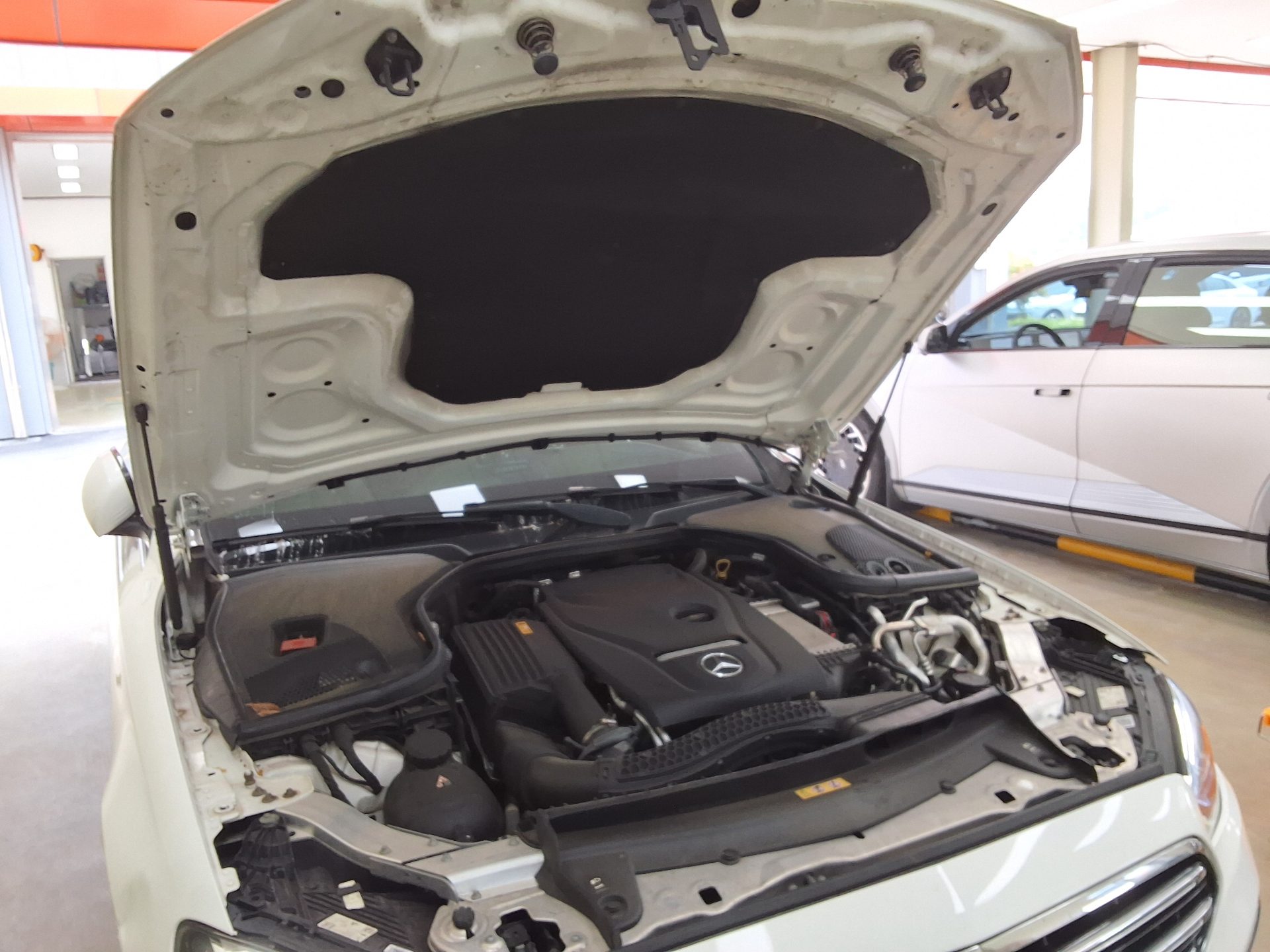 مرسيدس بنز E Class (5Th Gen) E250 إكسكلوسيف 2021 إكسكلوسيف