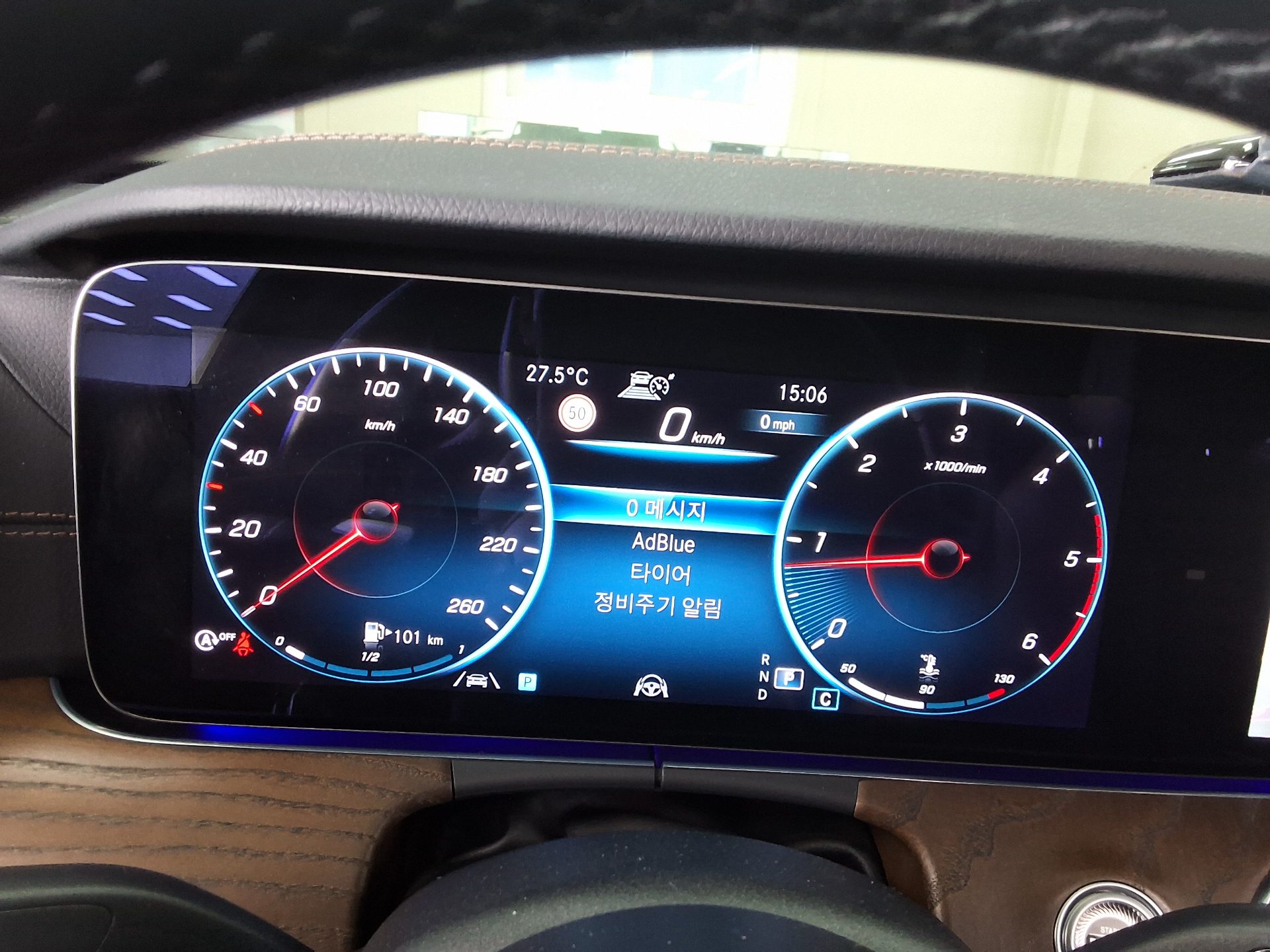 مرسيدس بنز E Class (5Th Gen) E220D فورماتيك إكسكلوسيف 2021 E220d 4MATIC إكسكلوسيف