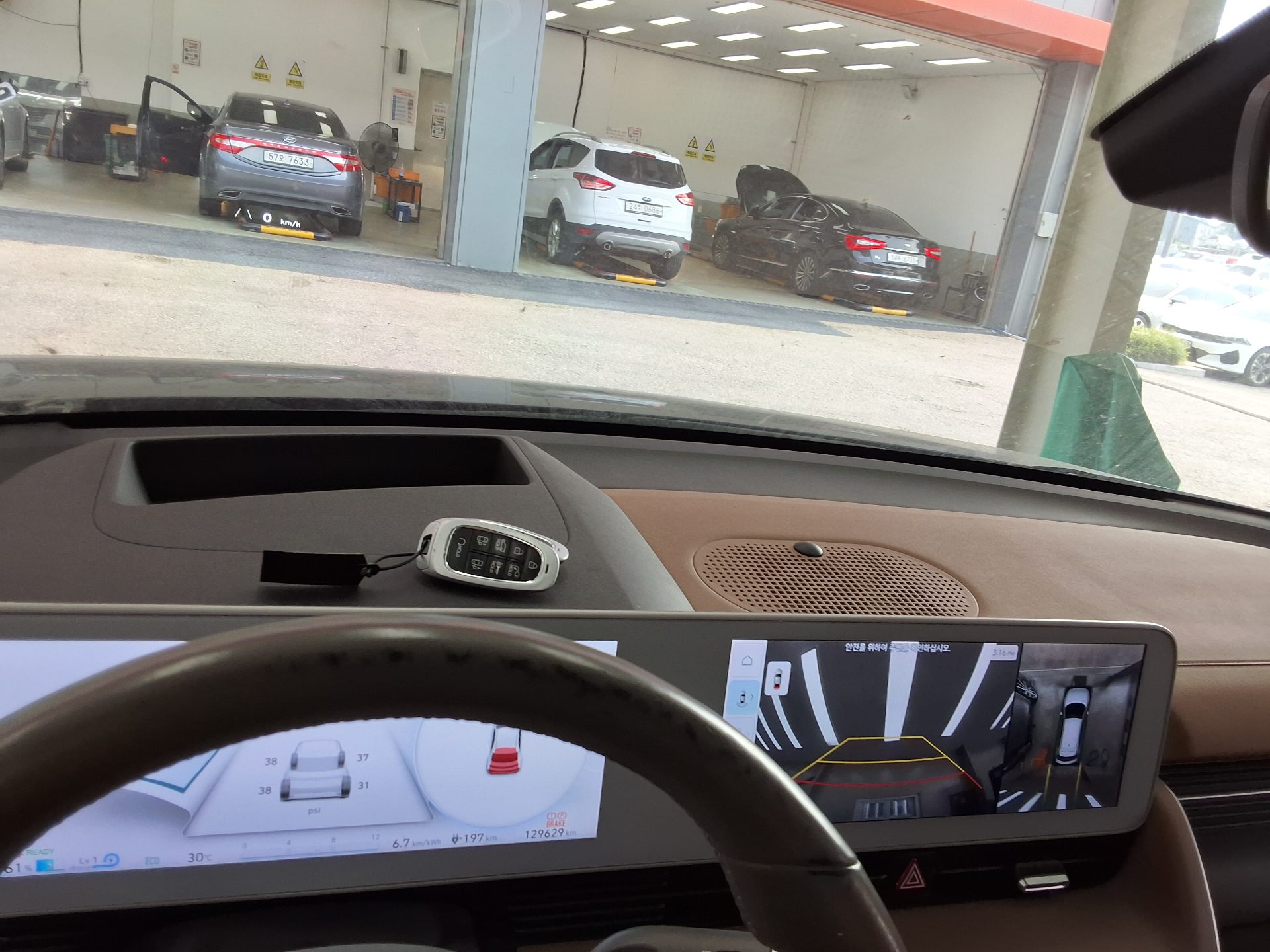 هيونداي أيونيك 2022 EV طويل المدى PRESTIGE