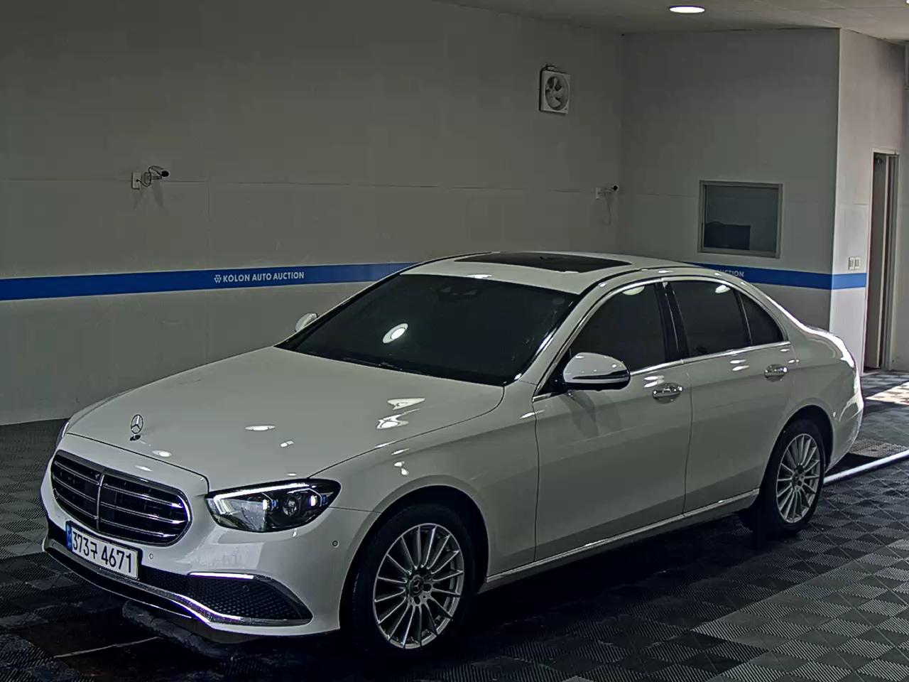 مرسيدس E-Class
