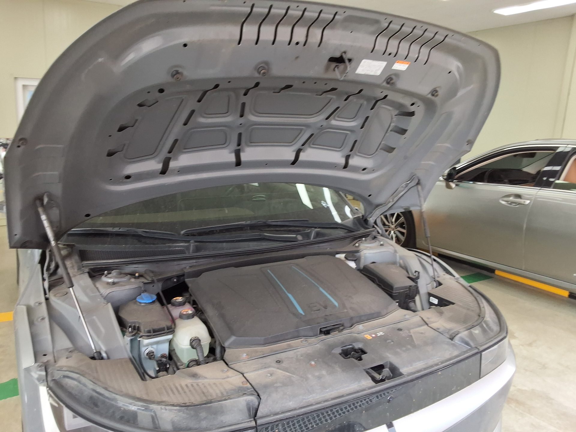 هيونداي أيونيك 2022 EV طويل المدى PRESTIGE