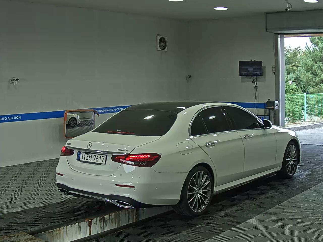 مرسيدس بنز E Class (5Th Gen) E350 فورماتيك AMG Line 2021 4MATIC LINE