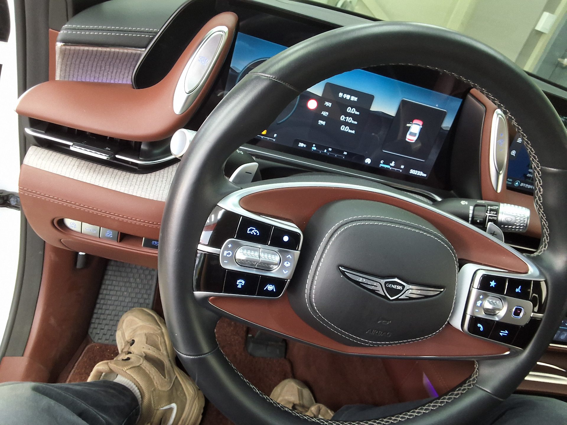 جينيسيس جي 90 2022 TURBO دفع رباعي BASE