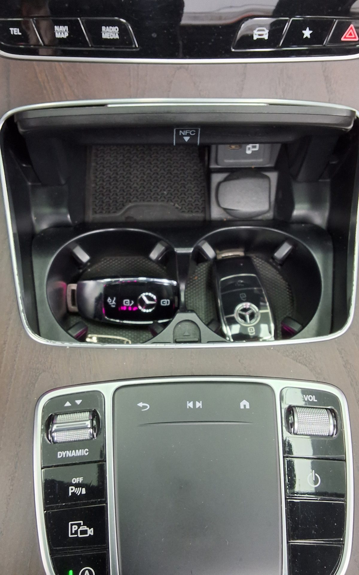 مرسيدس بنز E Class (5Th Gen) E250 إكسكلوسيف 2021 إكسكلوسيف