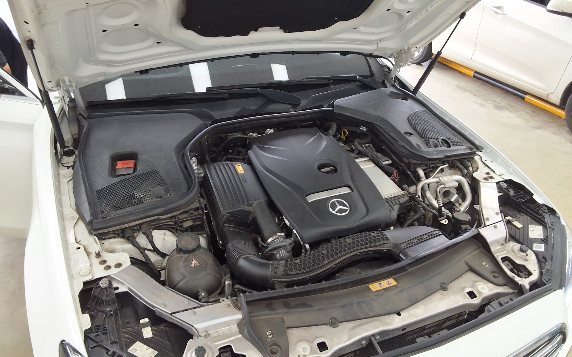 مرسيدس بنز E Class (5Th Gen) E250 إكسكلوسيف 2021 إكسكلوسيف