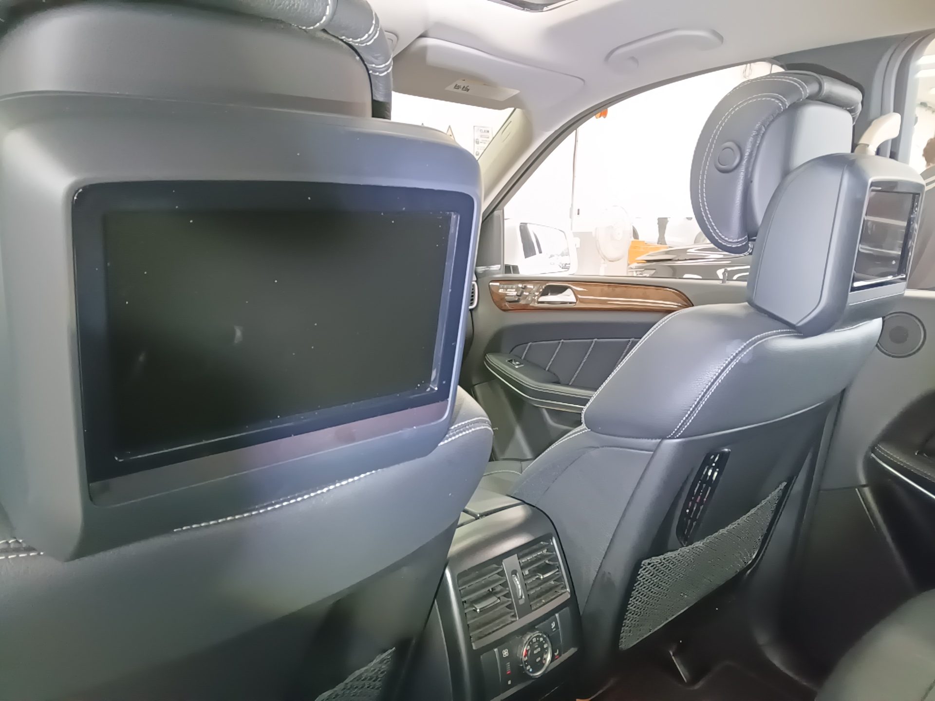 مرسيدس بنز Gl Class (2Nd Gen) Gl550 فورماتيك 2015 4MATIC