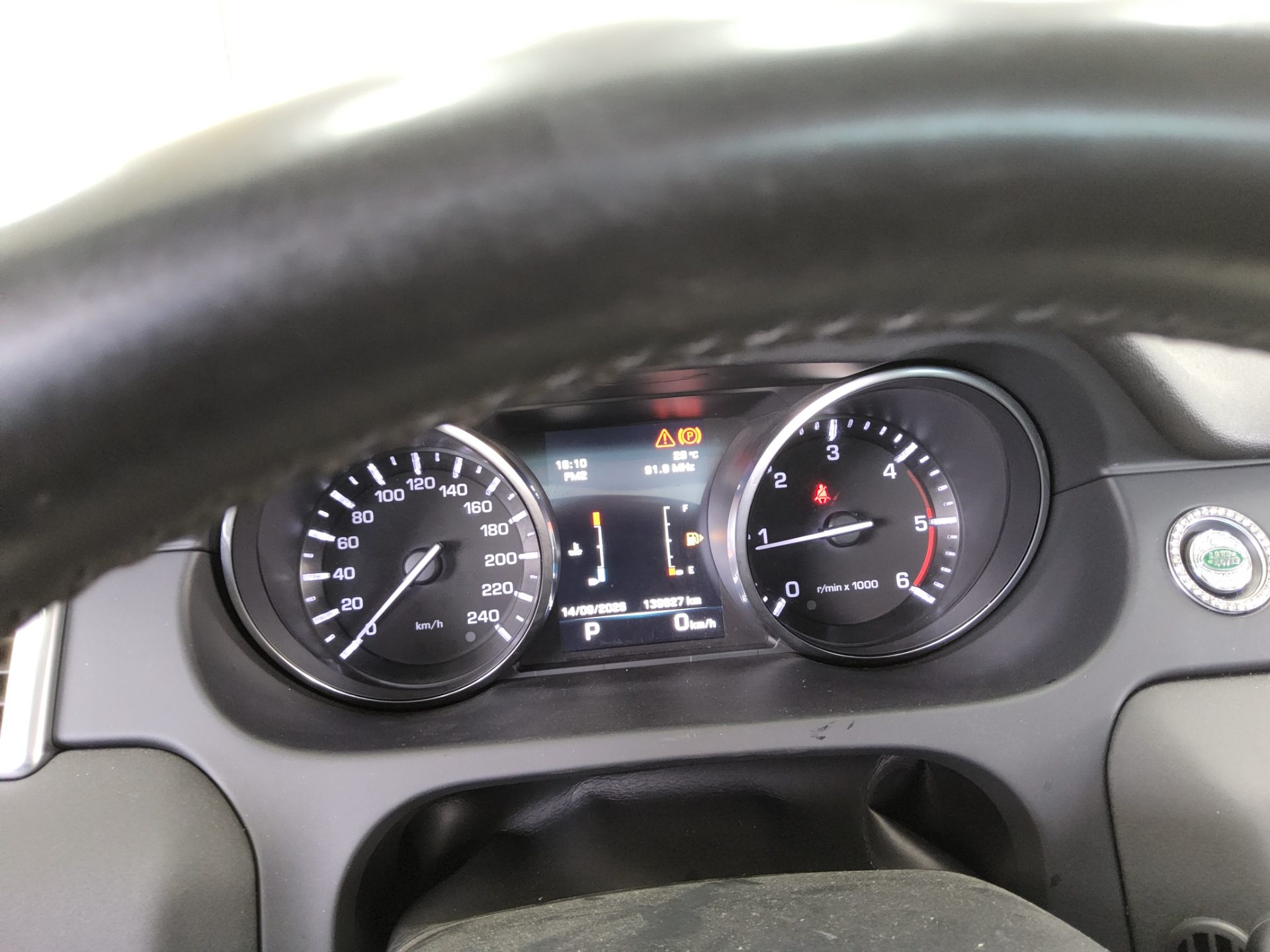 لاند روفر Rover Discovery Sport 2.0 Td4 Se 2016 SPORT SE