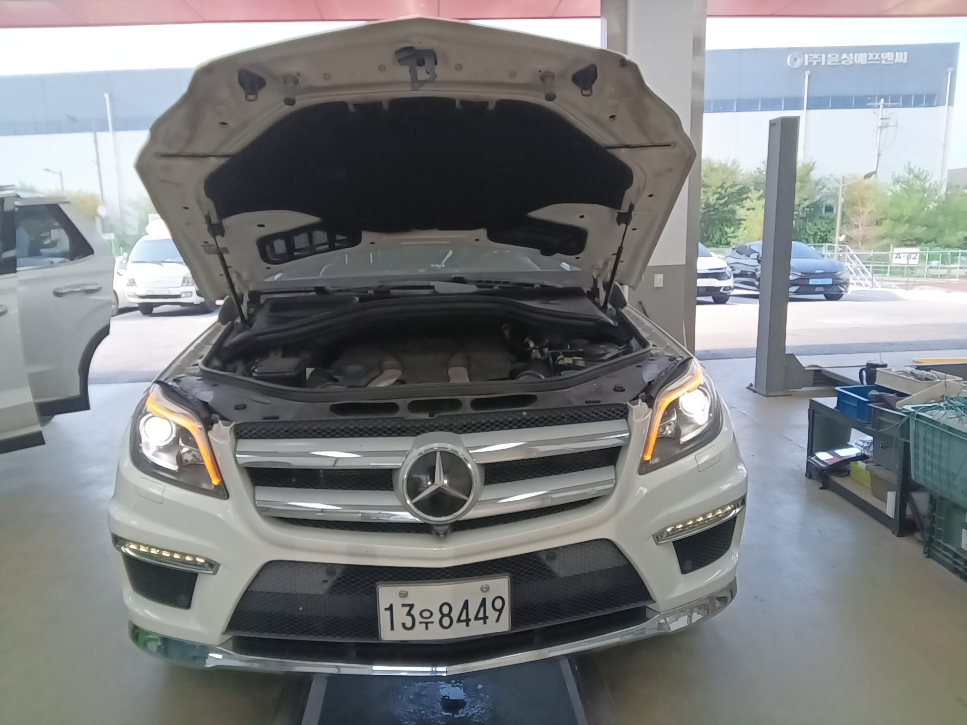 مرسيدس بنز Gl Class (2Nd Gen) Gl550 فورماتيك 2015 4MATIC