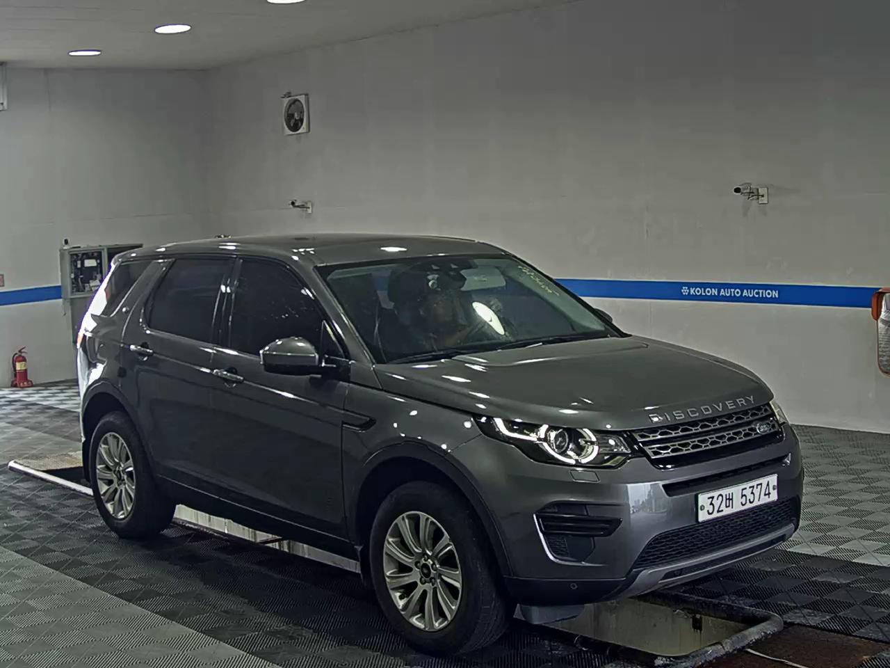 لاند روفر Rover Discovery Sport 2.0 Td4 Se 2016 SPORT SE