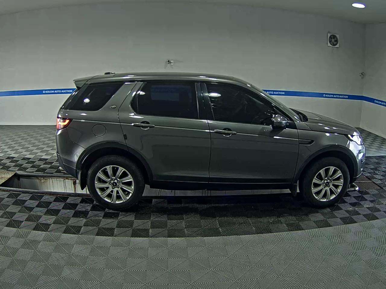 لاند روفر Rover Discovery Sport 2.0 Td4 Se 2016 SPORT SE