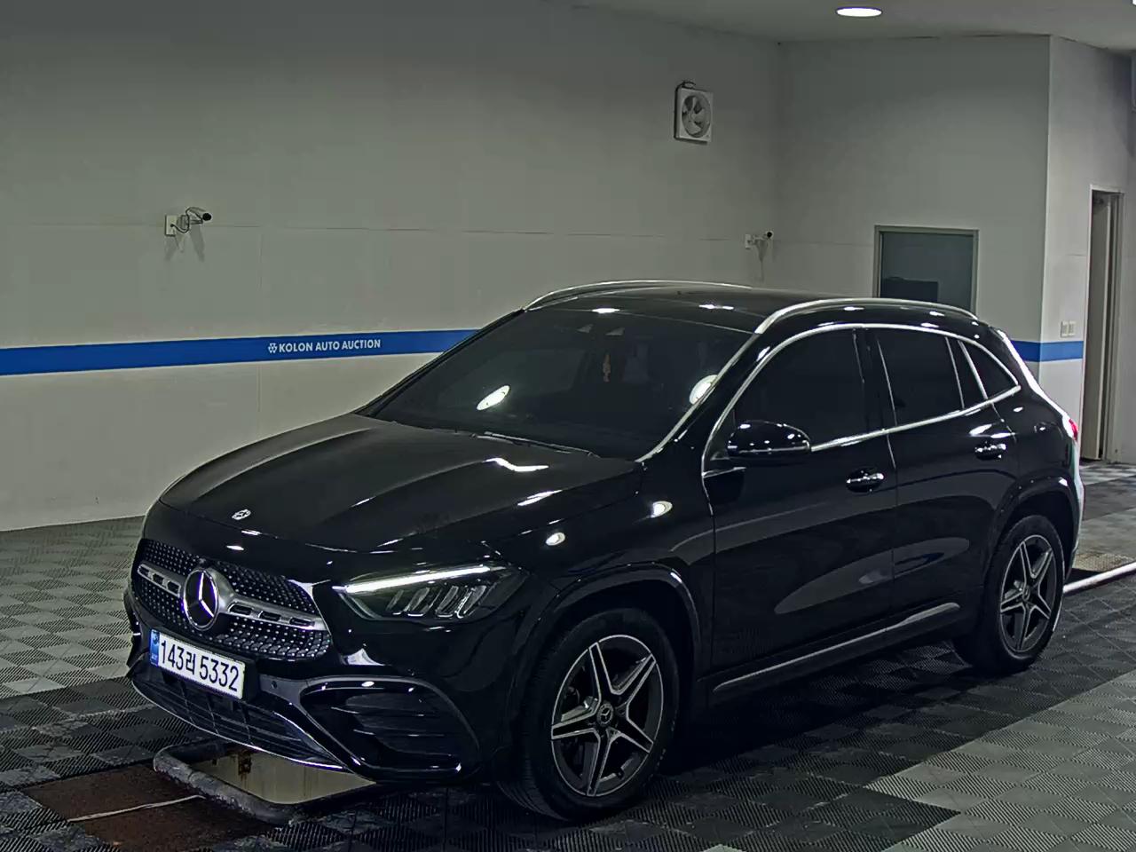 Mercedes-Benz GLA-Class