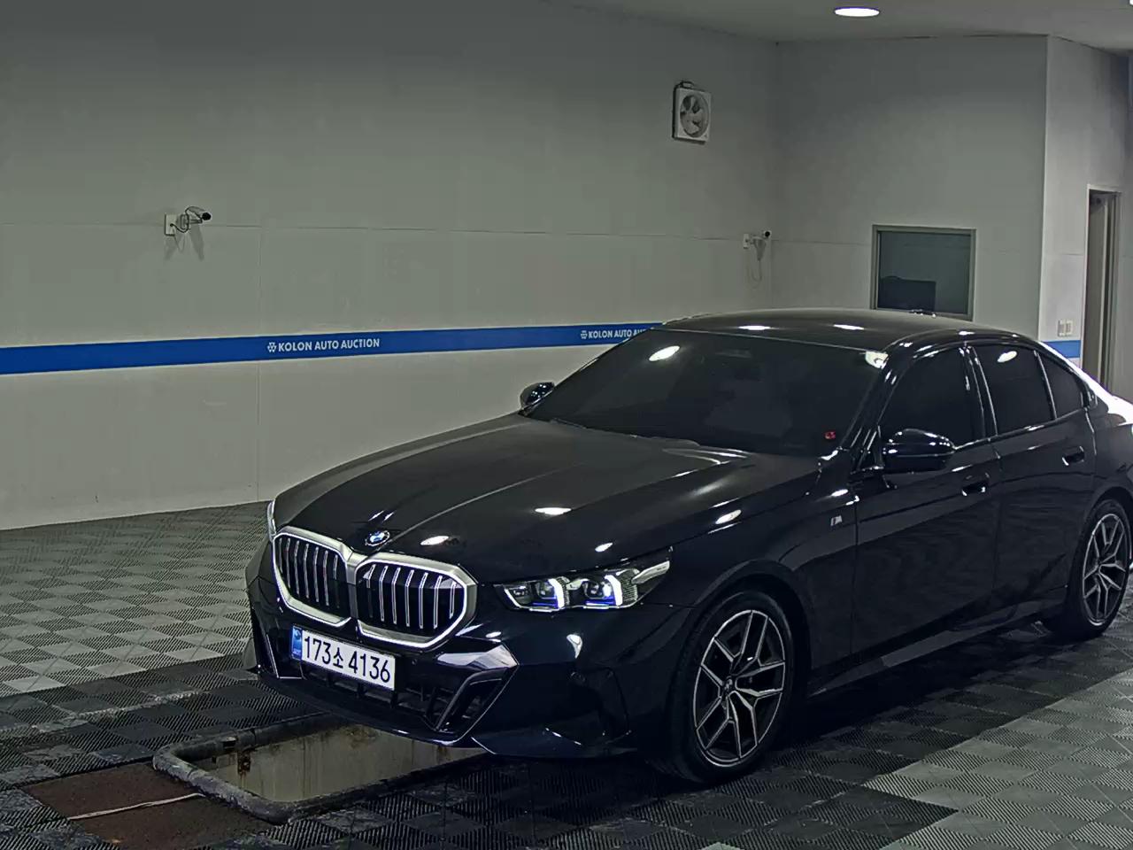 BMW 5-Series
