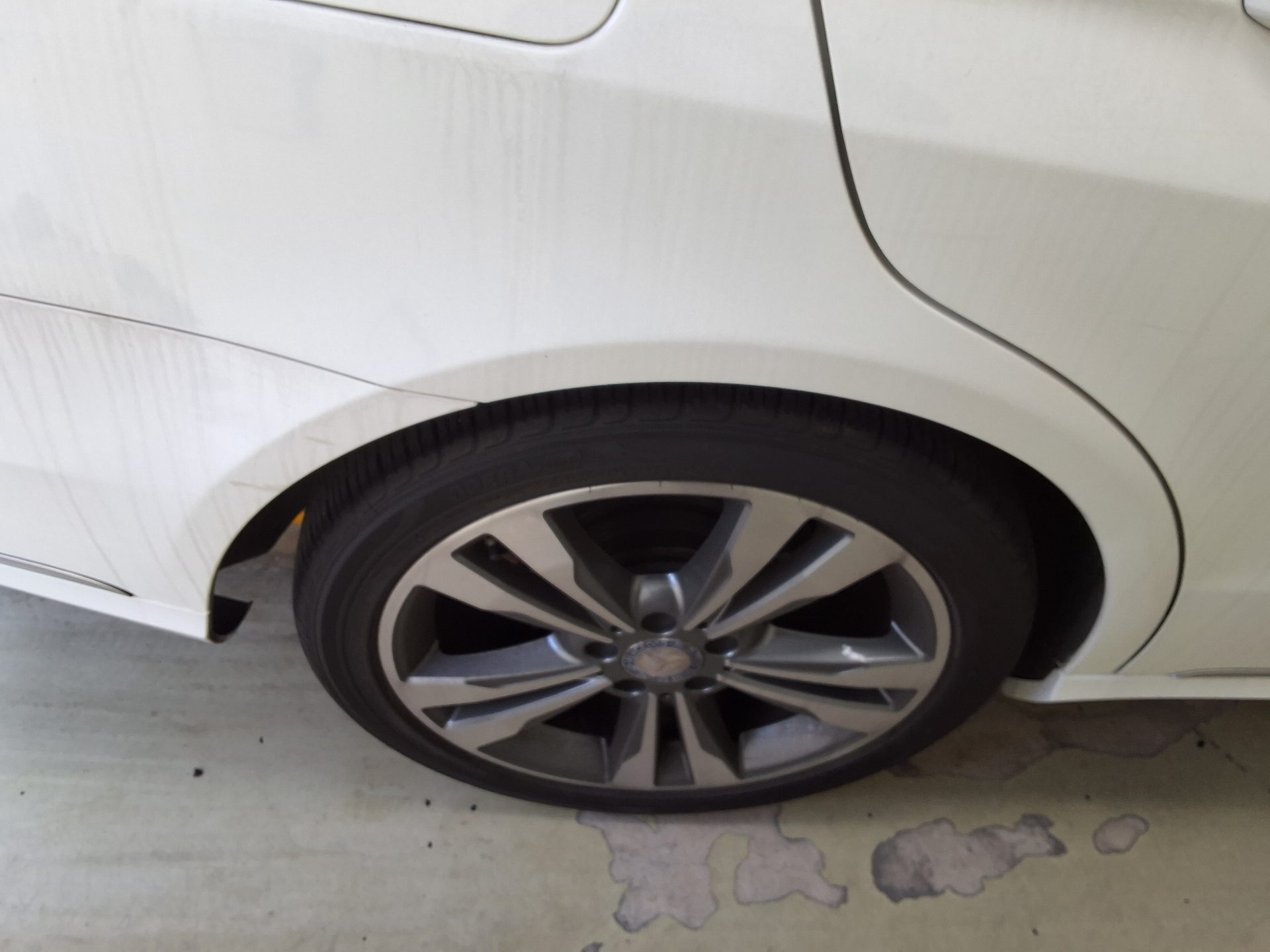 مرسيدس بنز E Class (4Th Gen) E300 فورماتيك Avantgarde 2014 4MATIC