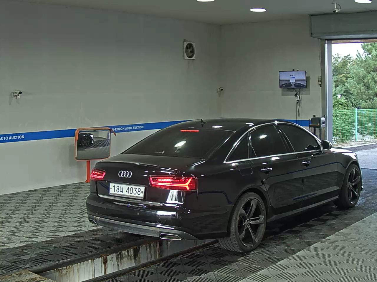 أودي إيه 6 (4Th Gen) 40 TDI كواترو بريميوم 2016 40 بريميوم