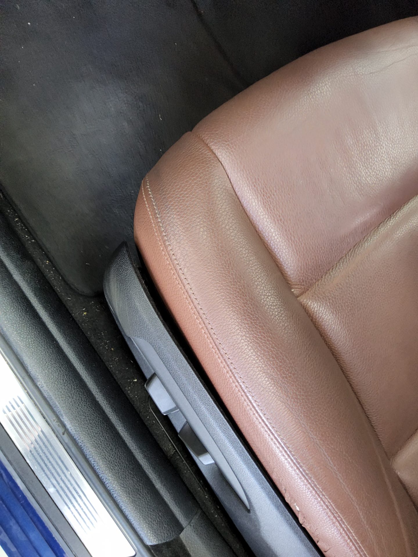 بي إم دبليو 5 Series (6Th Gen) 520D إكس درايف M Aerodynamic 2016 520d