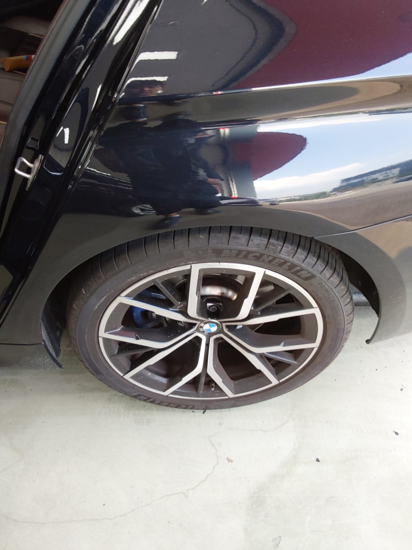 بي إم دبليو 5 Series (7Th Gen) 530I إكس درايف M Sport Pack 2021 SPORT