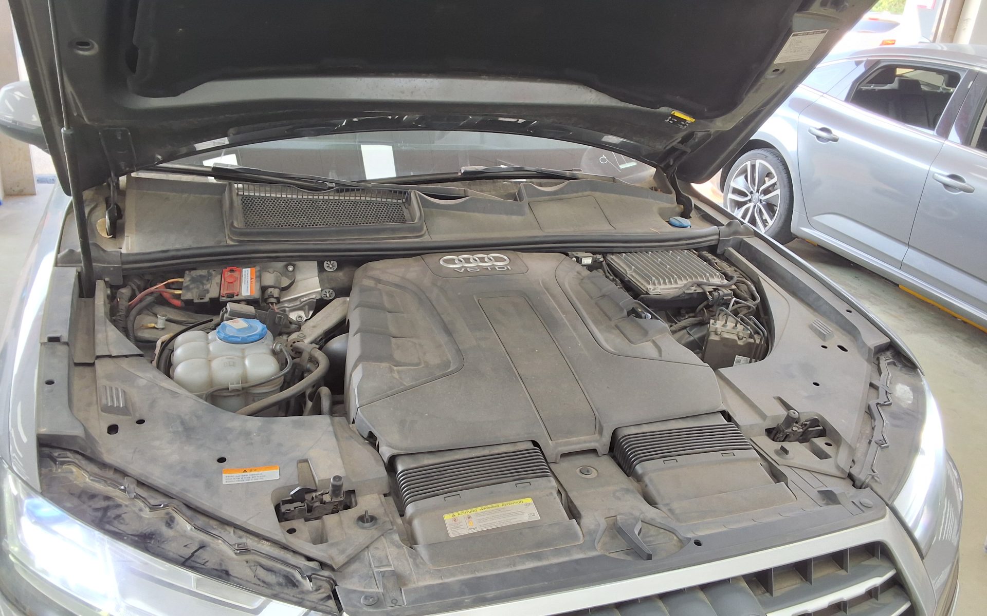 أودي كيو 7 (2Nd Gen) 35 TDI كواترو Comfort 2016