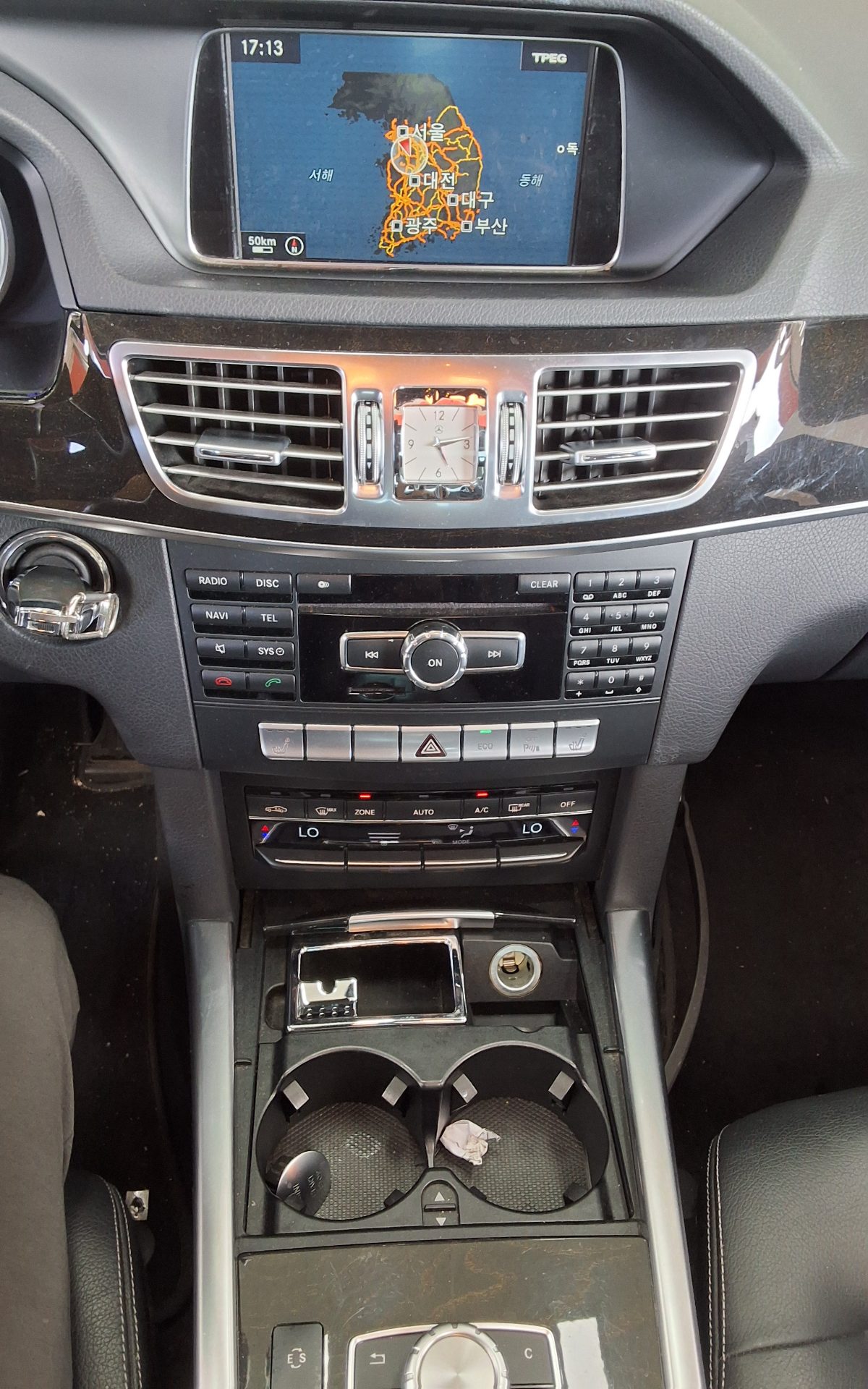 مرسيدس بنز E Class (4Th Gen) E250 Cdi Bluetec فورماتيك Avantgarde 2015 4MATIC