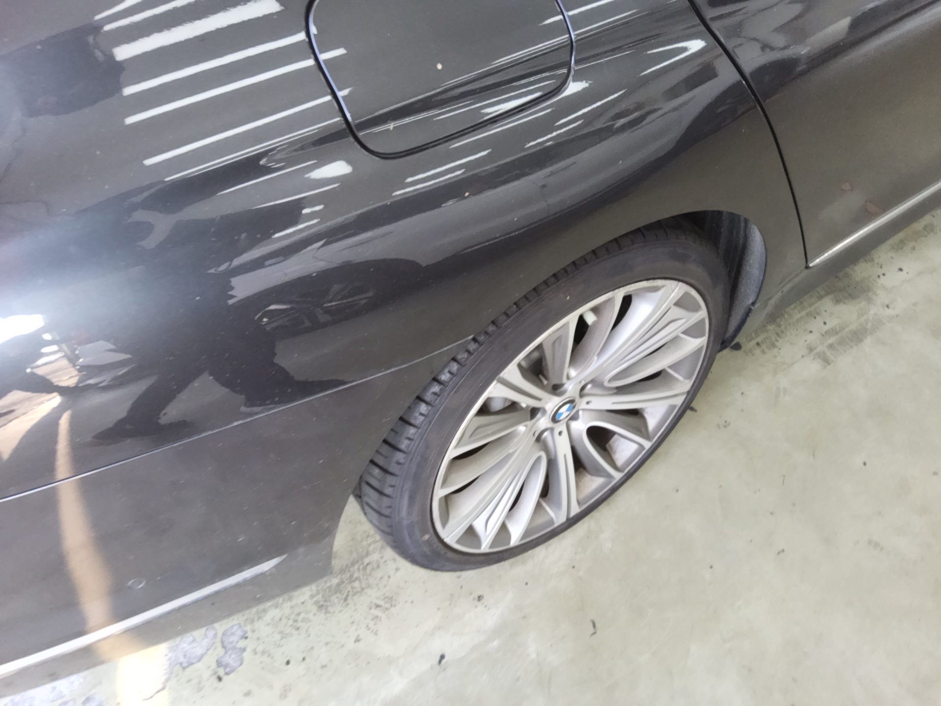 بي إم دبليو 7 Series (6Th Gen) 750Li إكس درايف 2017 750Li