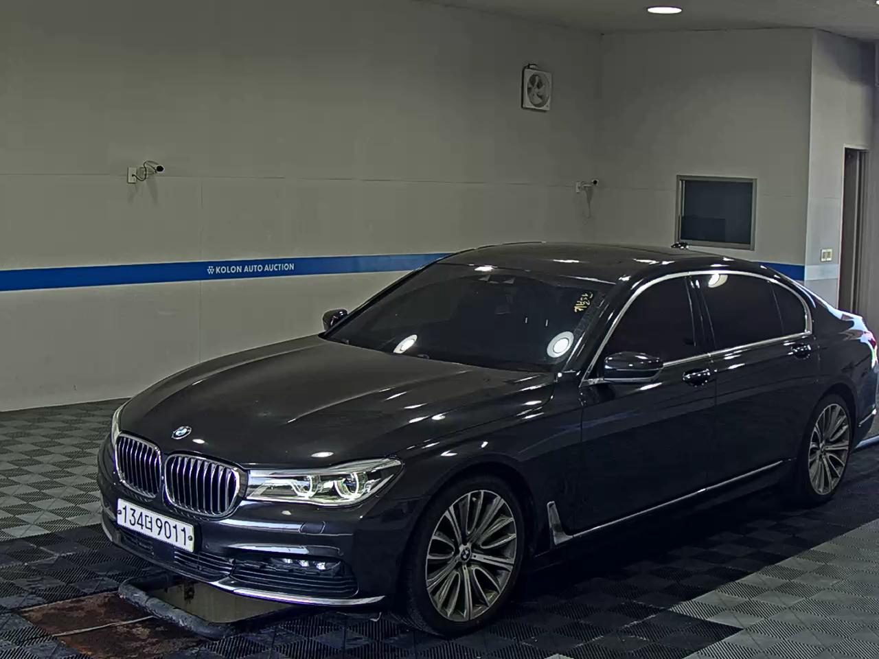 بي إم دبليو 7-Series