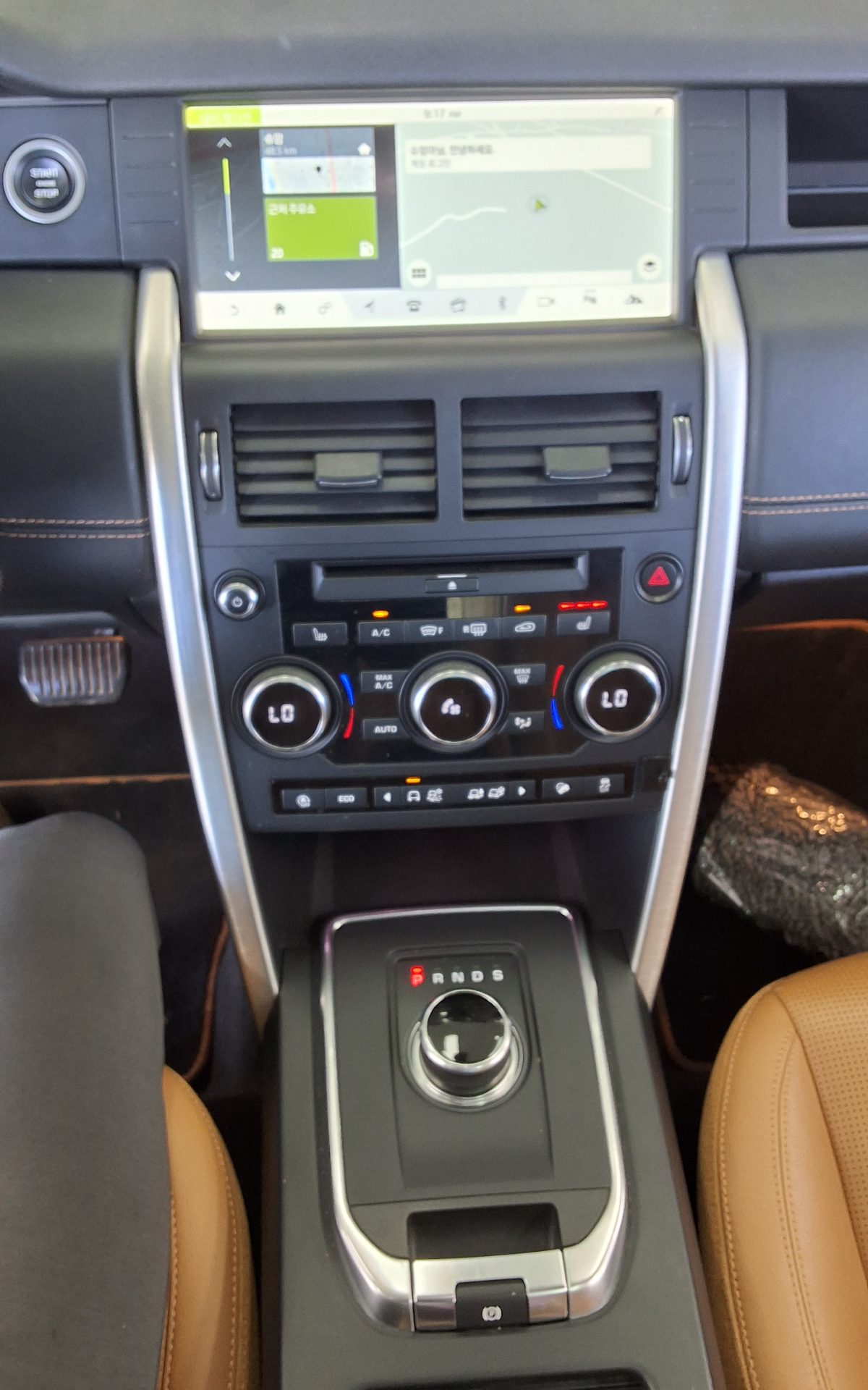 لاند روفر Rover Discovery Sport 2.0 Td4 Hse لكجري 2018 SPORT فاخر