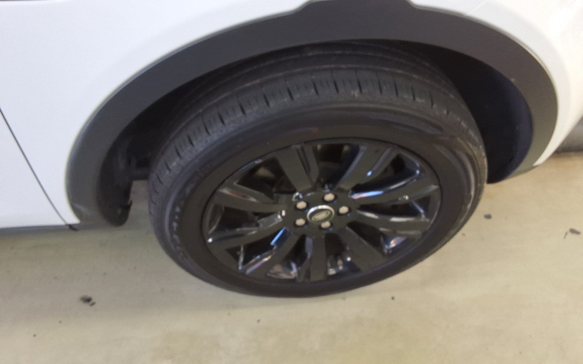 لاند روفر Rover Discovery Sport 2.0 Td4 Hse لكجري 2018 SPORT فاخر