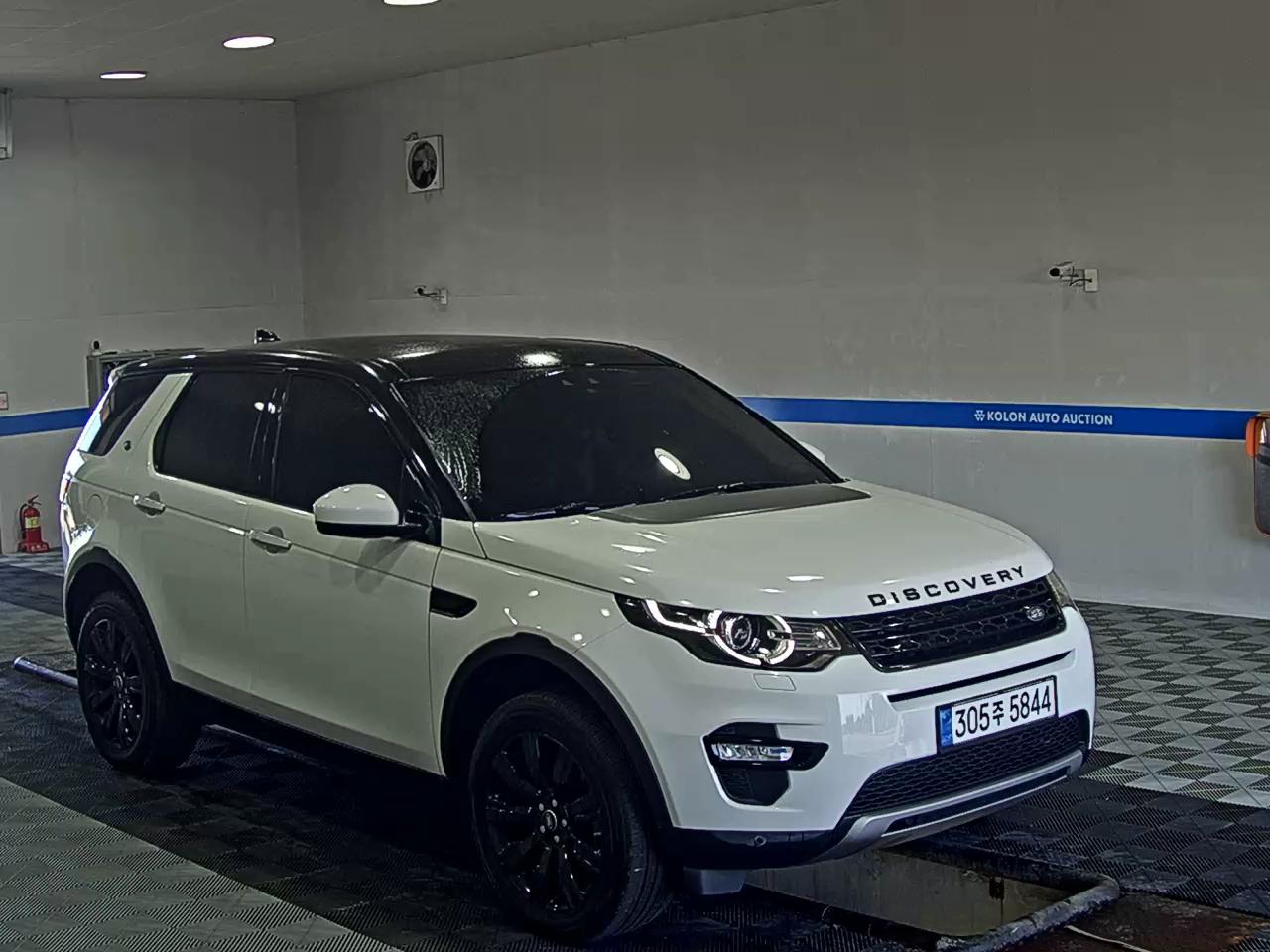 لاند روفر Rover Discovery Sport 2.0 Td4 Hse لكجري 2018 SPORT فاخر