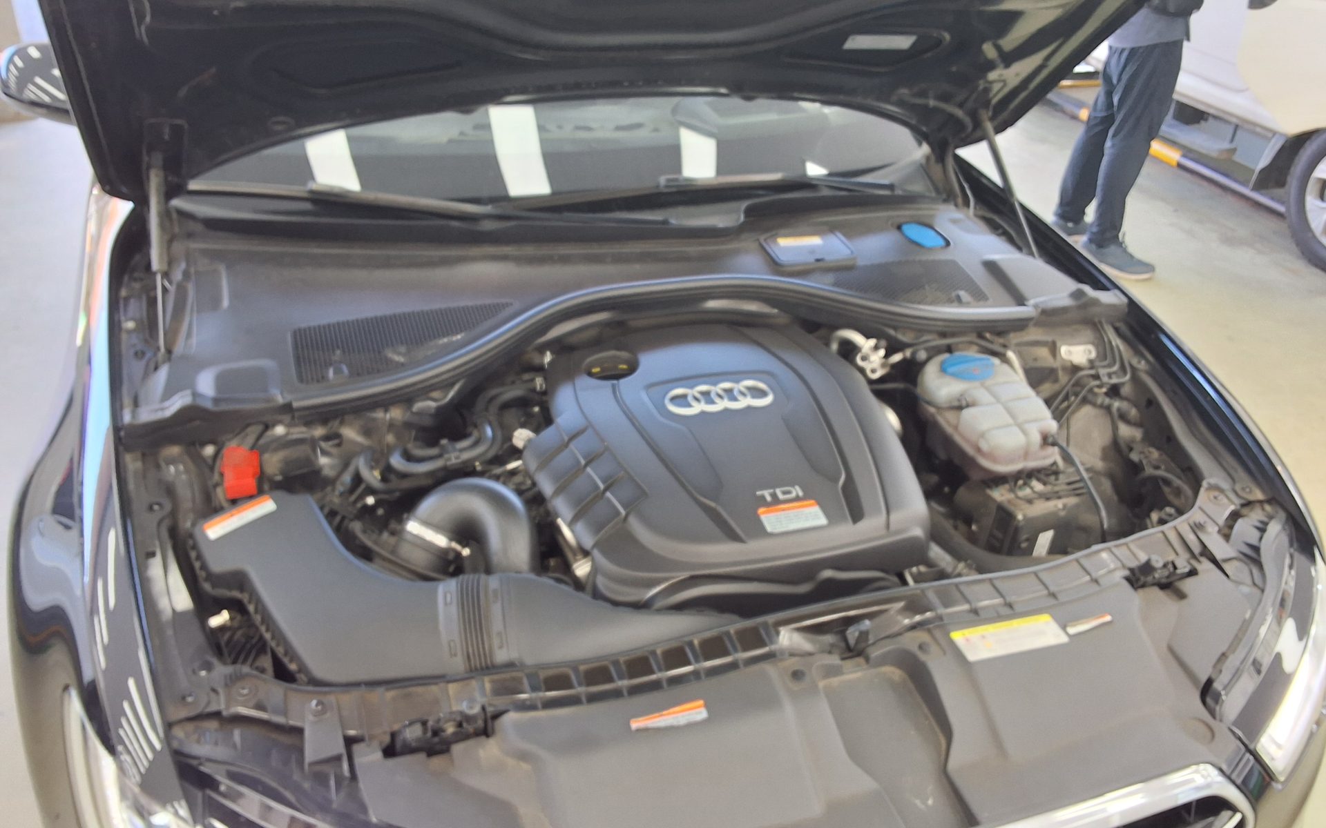 أودي إيه 6 (4Th Gen) 35 TDI Dynamic 2015