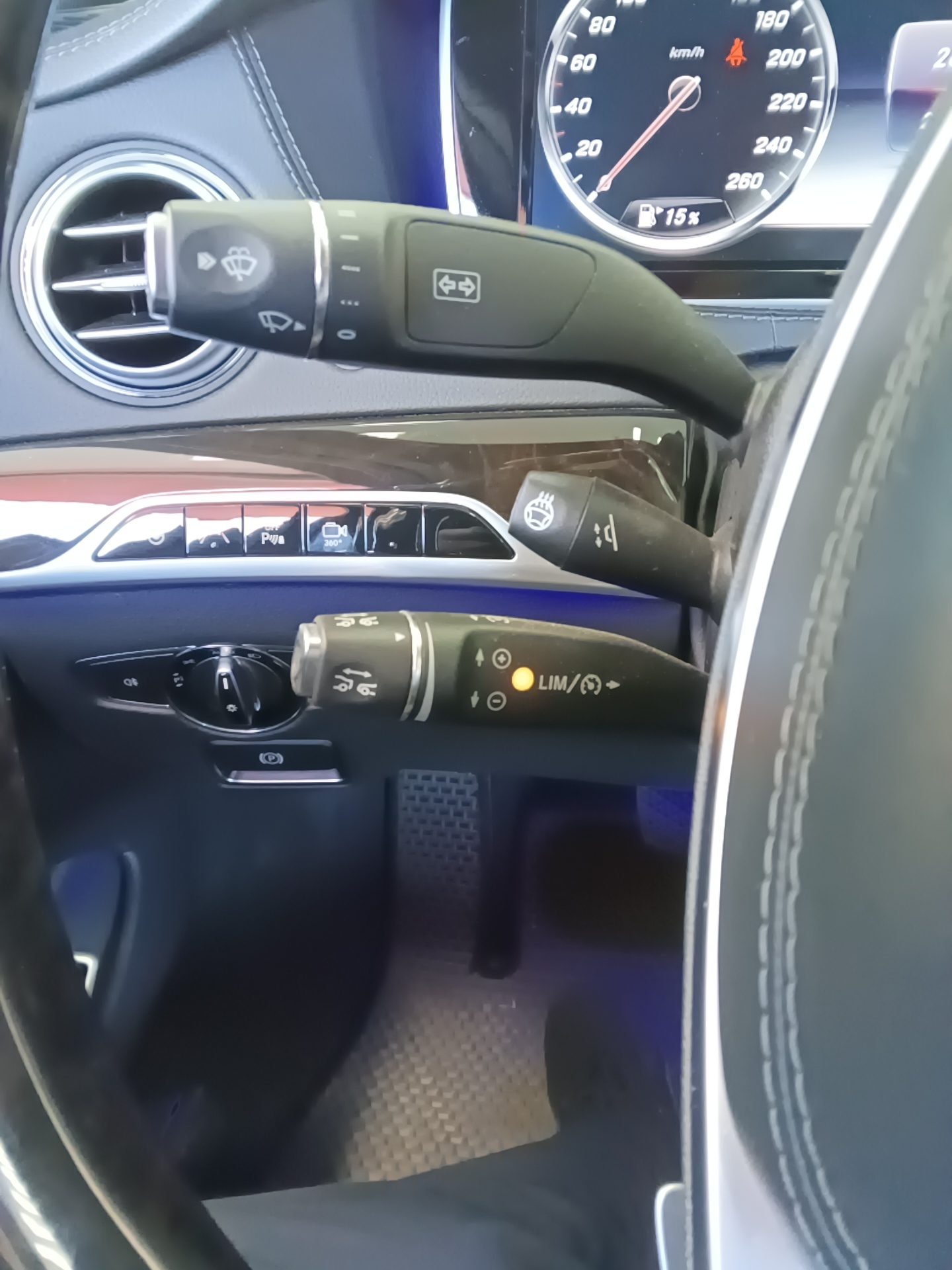 مرسيدس بنز S Class (6Th Gen) S350 Bluetec فورماتيك 2015 4MATIC