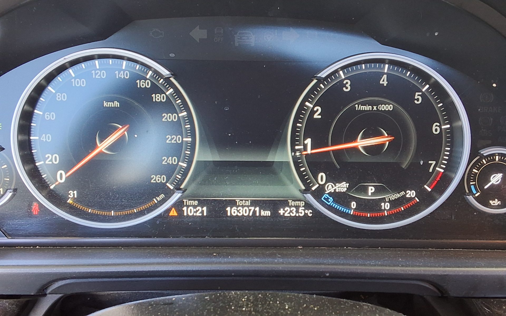 بي إم دبليو 5 Series (6Th Gen) 528I 2013 528i