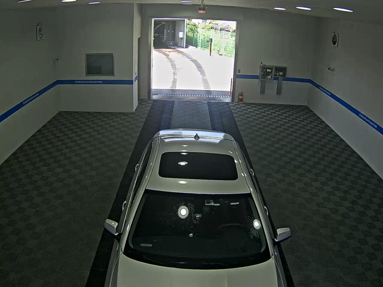 بي إم دبليو 5 Series (6Th Gen) 528I 2013 528i