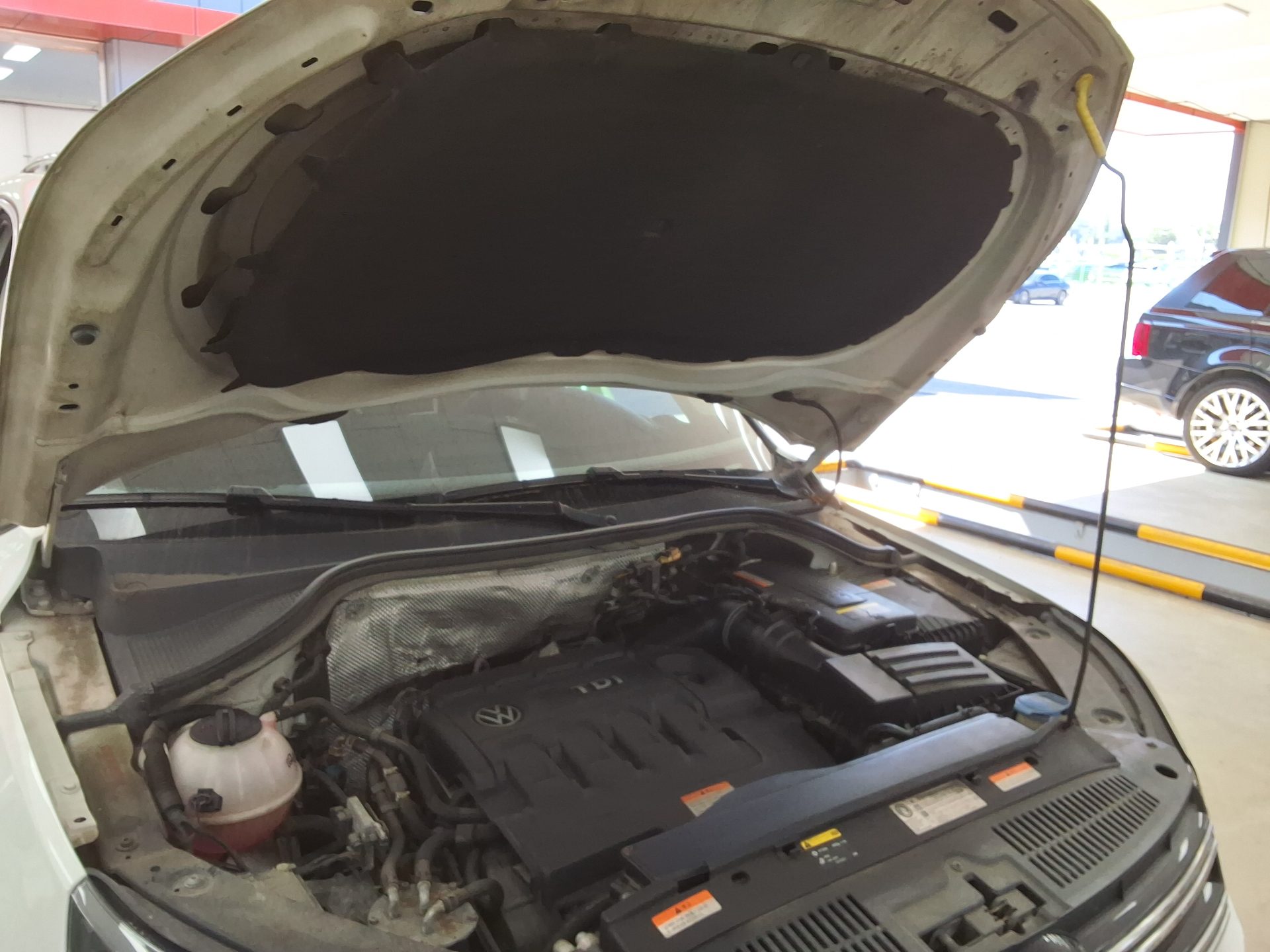 فولكس فاجن تيجوان 2.0 TDI Bluemotion بريميوم 2016 بريميوم