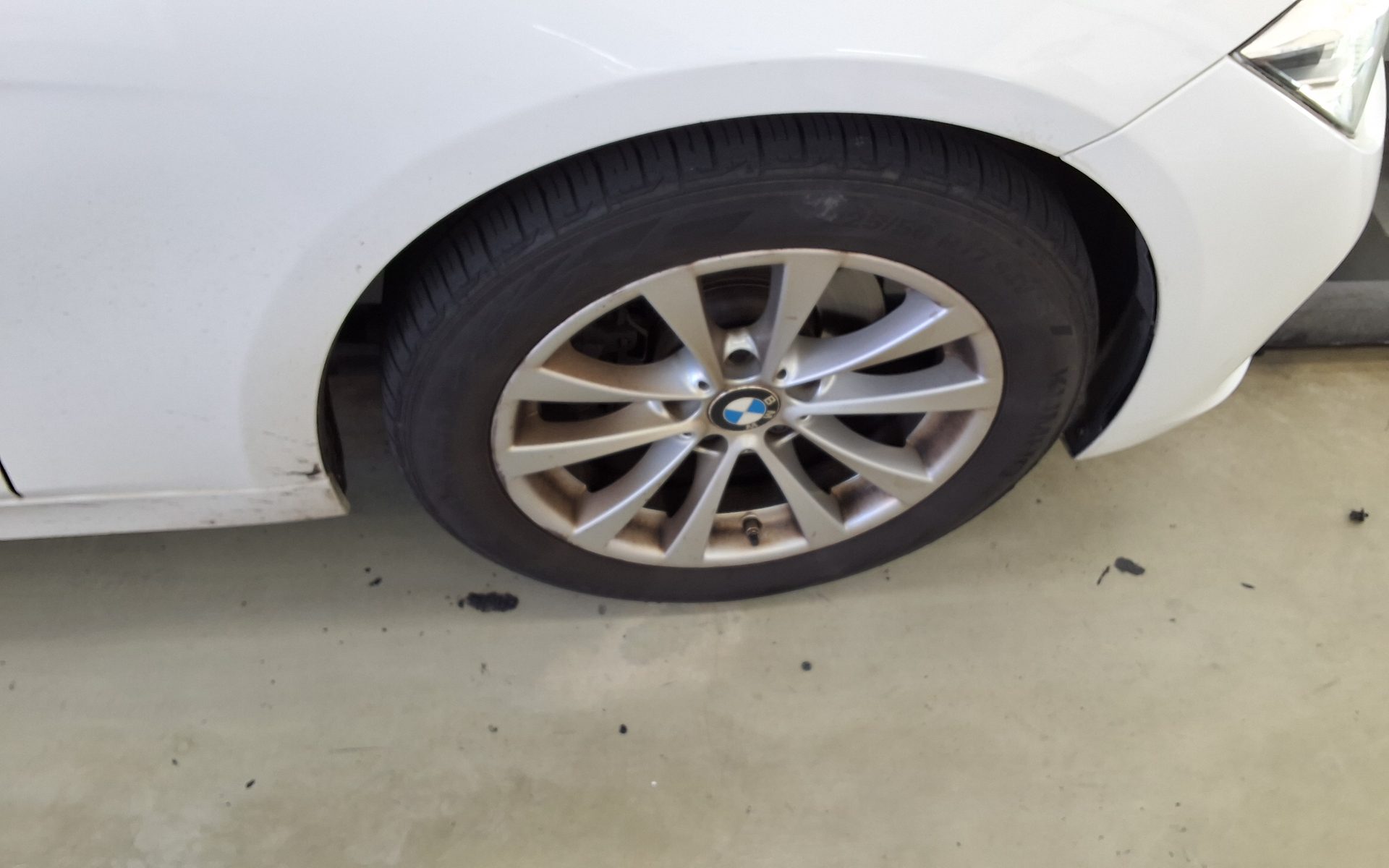بي إم دبليو 3 Series (6Th Gen) 320D 2017 320d