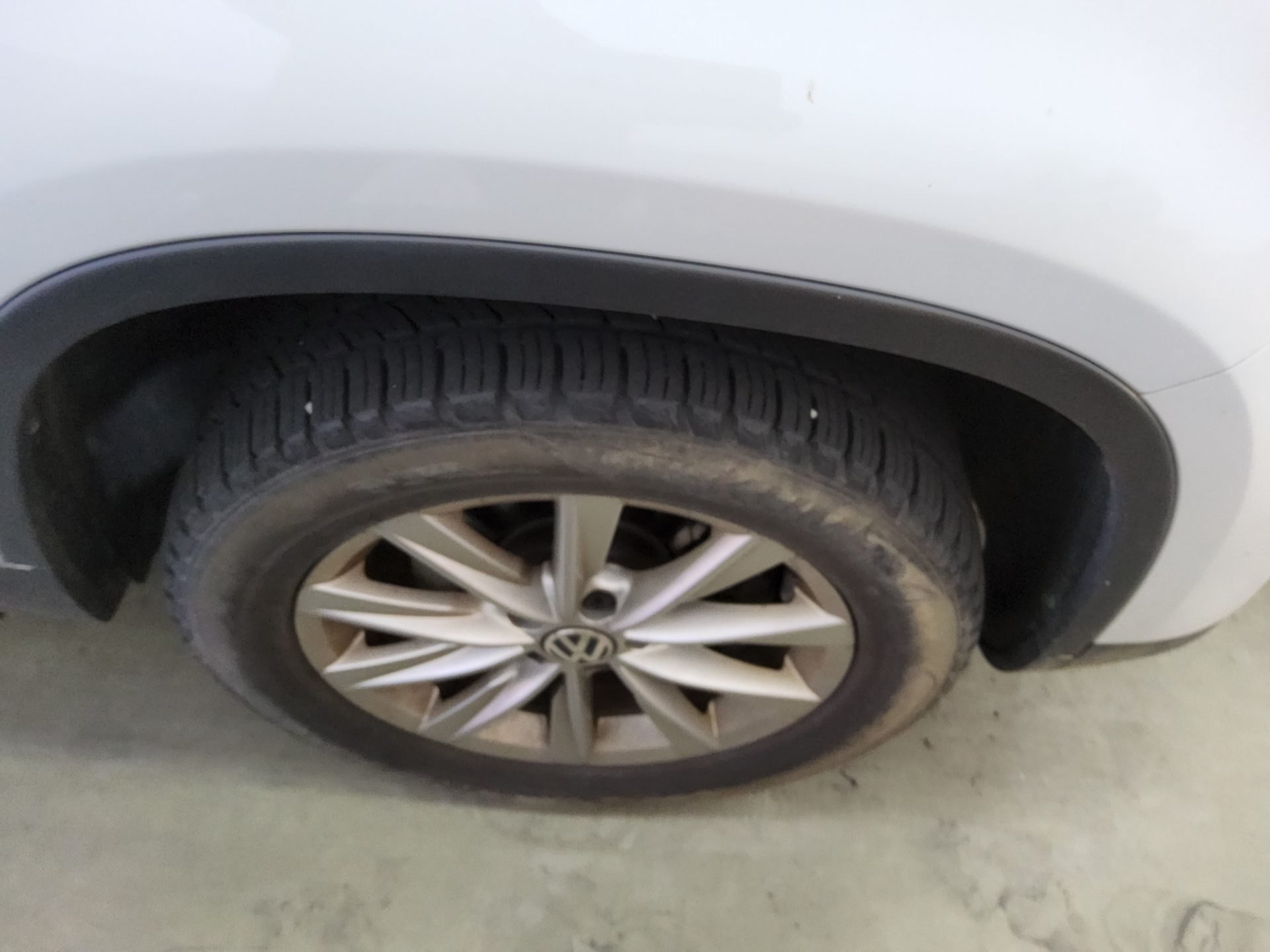 فولكس فاجن تيجوان 2.0 TDI Bluemotion 2015