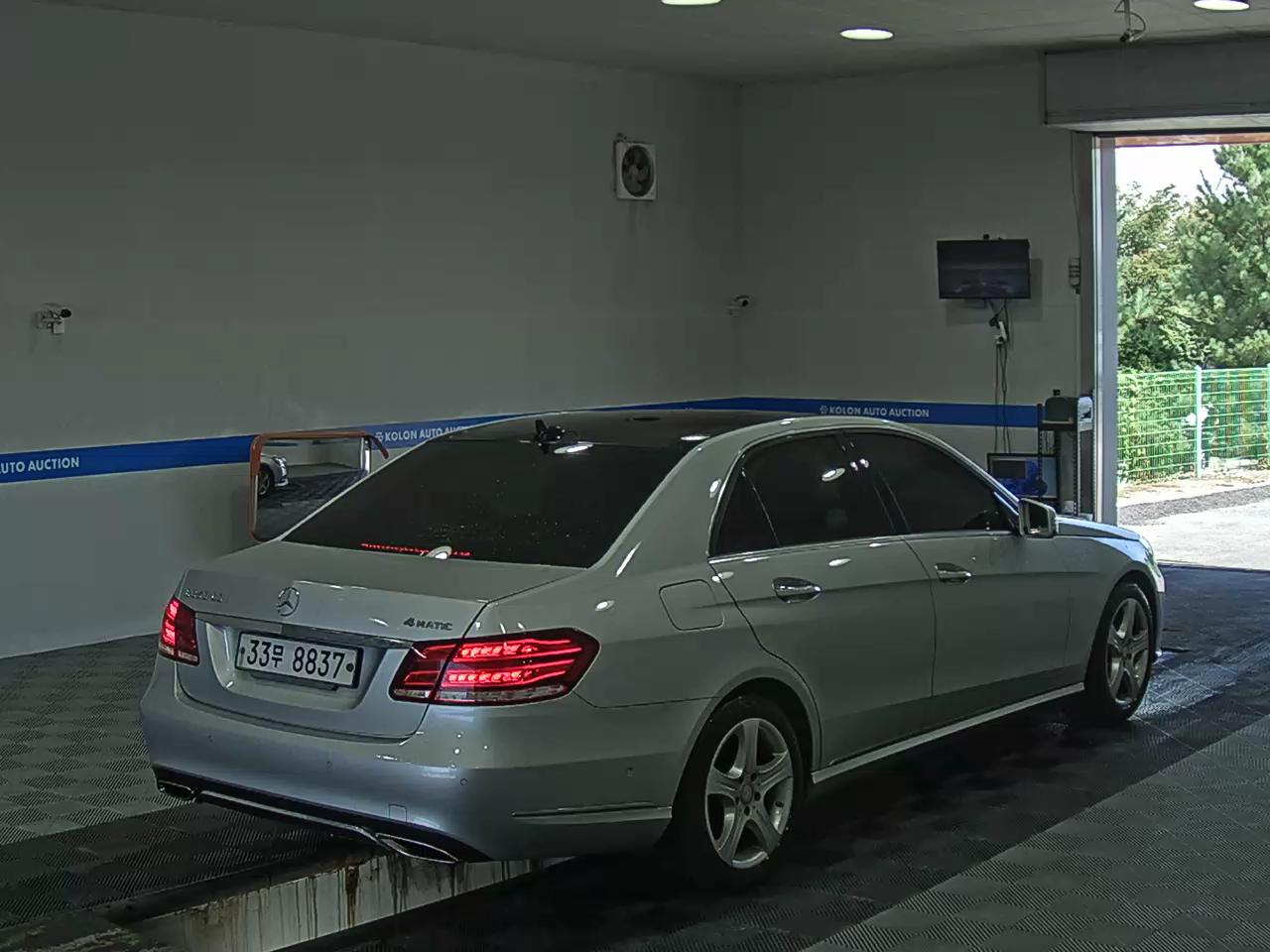 مرسيدس بنز E Class (4Th Gen) E250 Cdi فورماتيك 2014 4MATIC