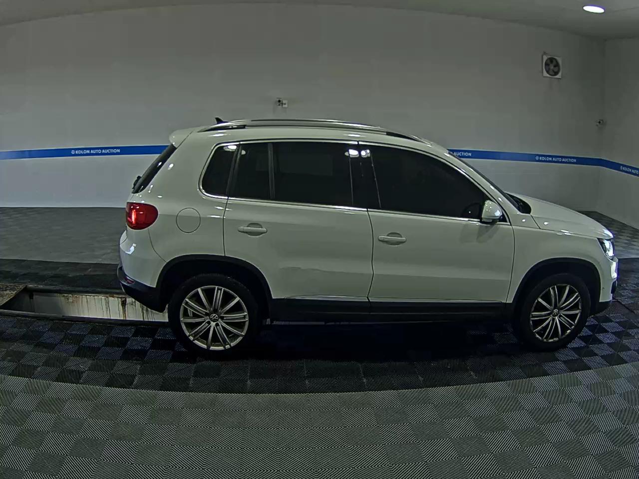 فولكس فاجن تيجوان 2.0 TDI Bluemotion بريميوم 2016 بريميوم