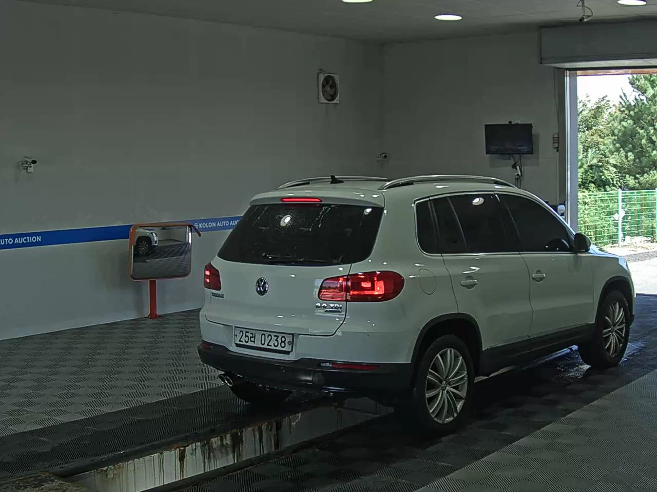 فولكس فاجن تيجوان 2.0 TDI Bluemotion بريميوم 2016 بريميوم
