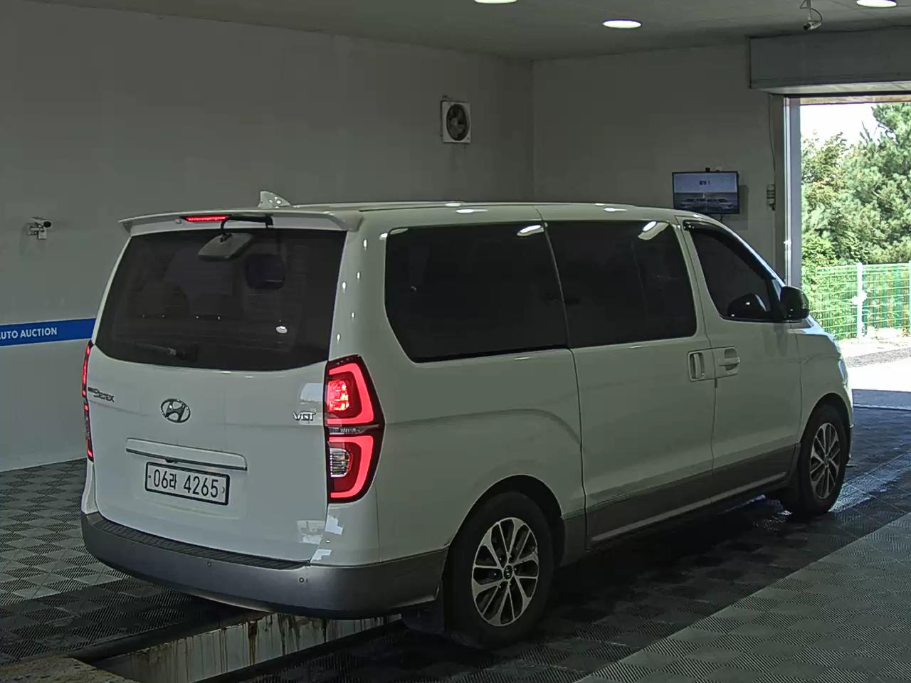 هيونداي الجديد جراند ستاركس 9 Seater ديزل إكسكلوسيف 2019 إكسكلوسيف